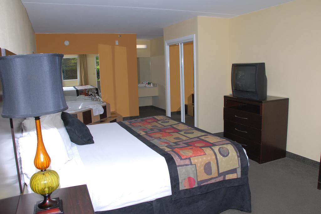 Ramada Branson Hotel And Resort Zimmer foto