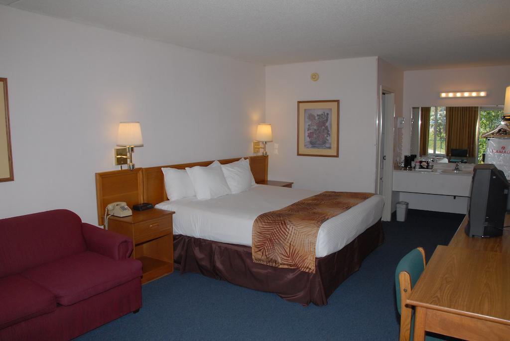 Ramada Branson Hotel And Resort Zimmer foto